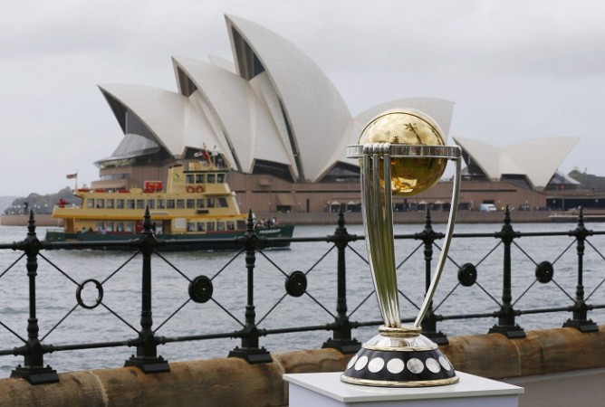 ICC Cricket World Cup Trophy Cricket World Cup Trophy