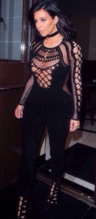Kim Kardashian narrowly escaped wardrobe malfunction during The BRIT Awards 2015. Kim Kardashian