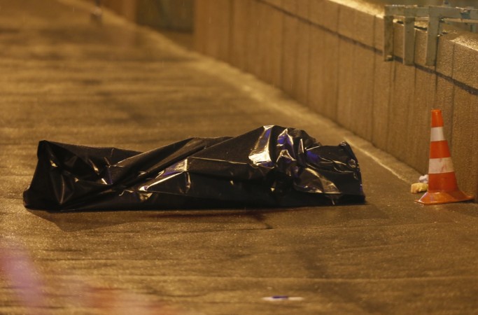 A view shows the covered body of Boris Nemtsov, who was shot dead, in central Moscow February 28, 2015. A view shows the covered body of Boris Nemtsov, who was shot dead, in central Moscow February 28, 2015.
