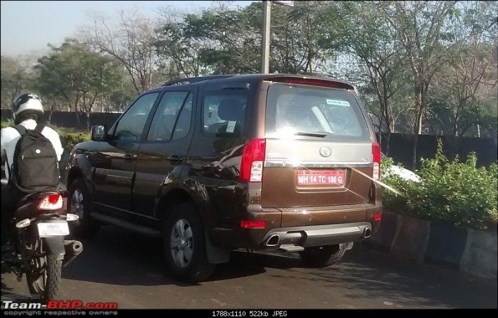 Tata Safari Storme Facelift Spied with Varicor 400 Badging Tata Safari Storme Facelift Spied with Varicor 400 Badging