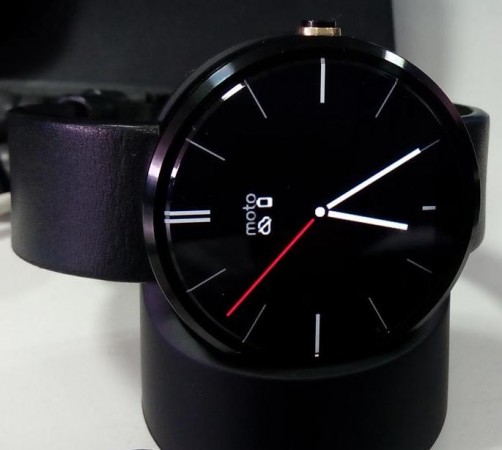 Moto 360 Successor To Come With High-Resolution, Android 5.1; Smartwatch Testing Under Codename 'Smelt'