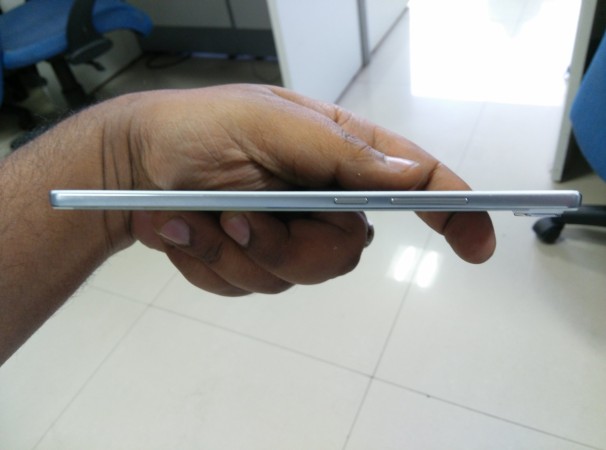 Oppo R5 Bezel Oppo R5 Bezel