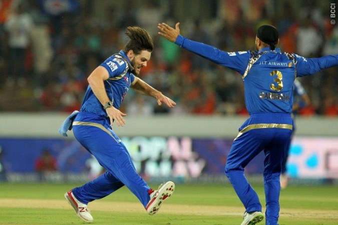 Mitchell McClenaghan is over the moon after dismissing David Warner Mitchell McClenaghan Harbhajan Singh Mumbai Indians