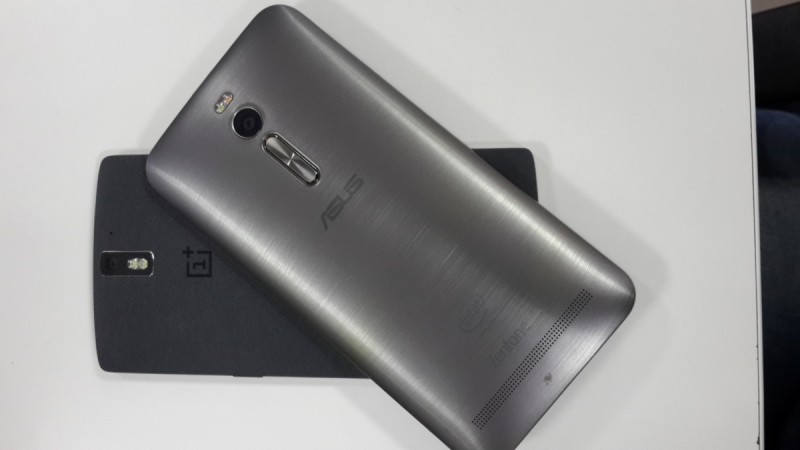 ASUS ZenFone 2 vs OnePlus One Review ASUS ZenFone 2 vs OnePlus One Review
