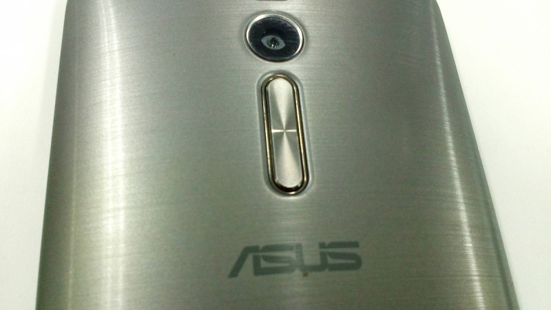ASUS will retain the volume rocker button below rear camera sensor but will install 2 flash modules on both sides of the camera at ZenFone 3: Representational Image ASUS will retain the volume rocker button below rear camera sensor but will install 2 flash modules on both sides of the camera at ZenFone 3
