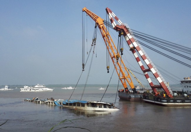China ship capsize