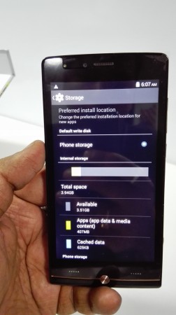 iBall mSLR Cobalt 4 - About the device page iBall mSLR Cobalt 4- about device page
