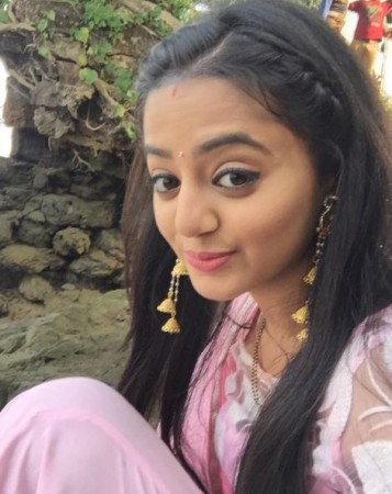 'Swaragini' actress Helly Shah dances with 'Prem Ratan Dhan Payo' actor Salman Khan