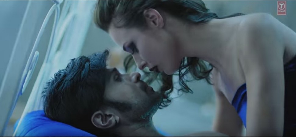 Himesh Reshammiya in Teraa Surroor