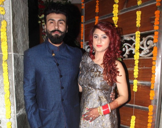 Aarya Babbar marries girlfriend Jasmine Puri