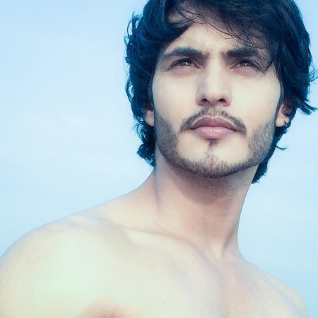 Ravi Bhatia