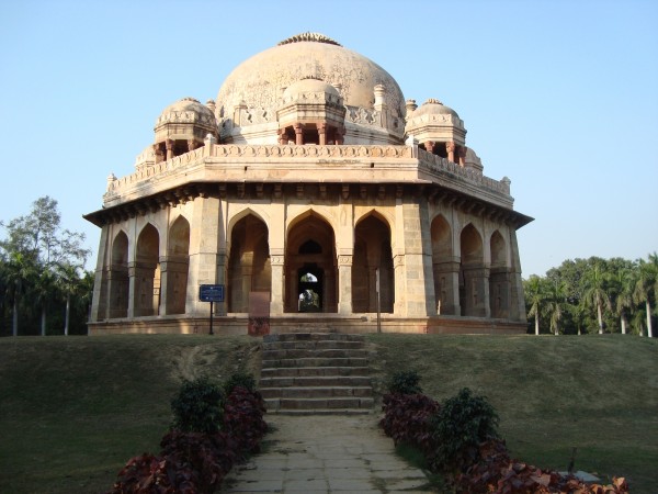 Tourism Lodhi garden monuments