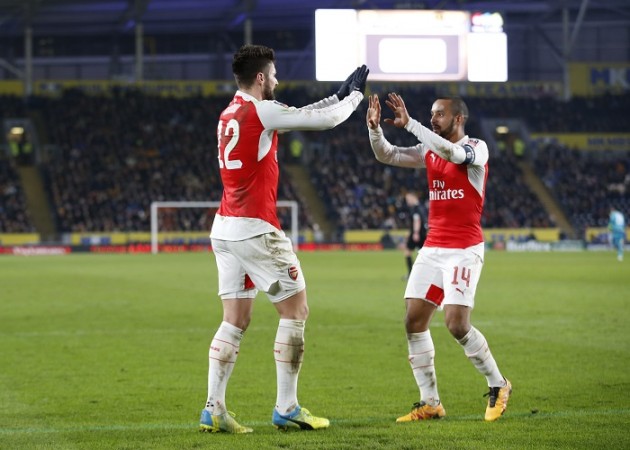 Olivier Giroud Theo Walcott Arsenal