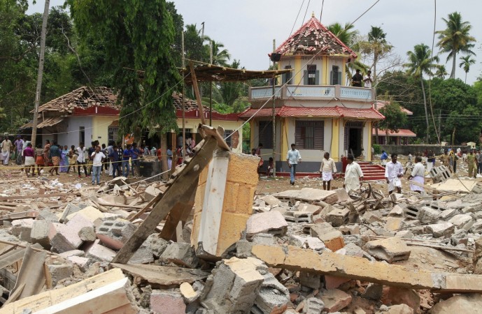 Puttingal temple fire