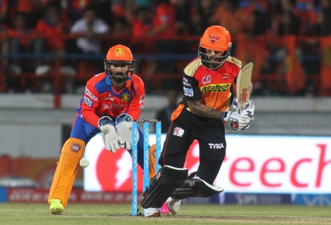 Shikhar Dhawan SRH Dinesh Karthik Gujarat Lions