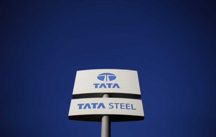 Tata Steel, Nusli Wadia, Tata Sons