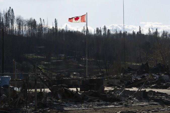Canada oil fire