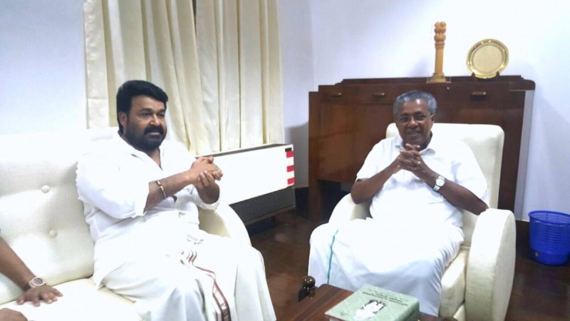 Mohanlal and Pinarayi Vijayan