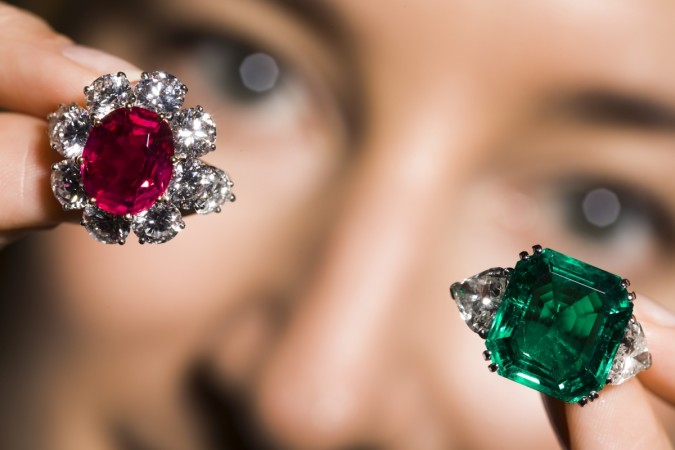 bluestone vidya online jewellery diamond ruby india caratlane ratan tata investors round funding