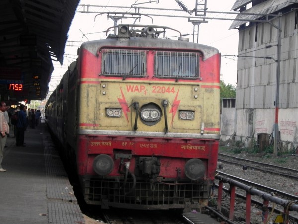 shatabdi photo