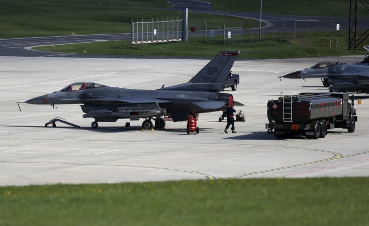 U.S. F-16 fighters