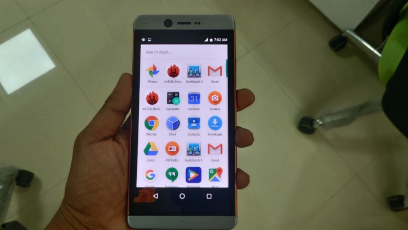 Smartron t.phone Review: Clean Interface Smartron t.phone Review: Solid smartphone, but got too much competition