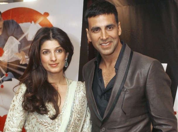 Actor Akshay Kumar and his wife Twinkle Khanna Akshay Kumar, Twinkle Khanna, nach baliye 8, nach baliye 8 judges, nach baliye 8 contestants