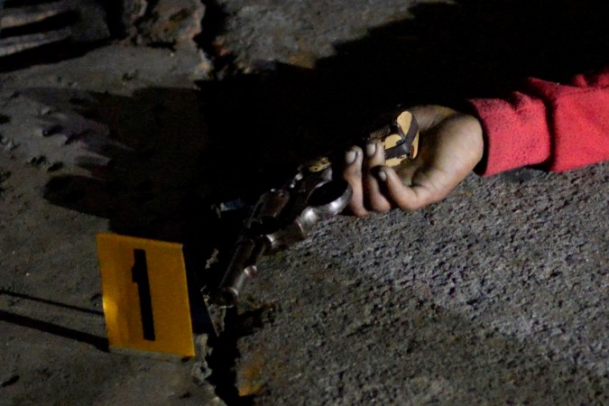 The 19-year-old shot himself dead while on a WhatsApp video call with his girlfriend. (Representational Image) revolver
