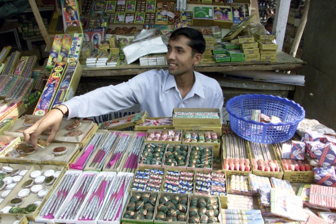 Firecracker vendor
