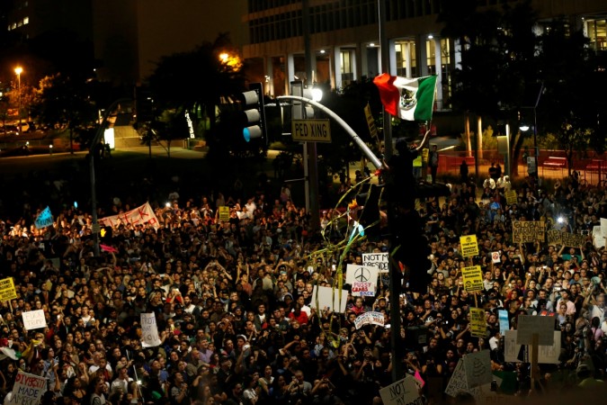 los angeles protesting
