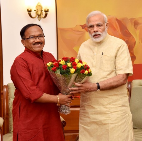 pay commission 7th cpc allowances hike committee arun jaitley india defence forces diwali gift goa parsekar cm assembly elections