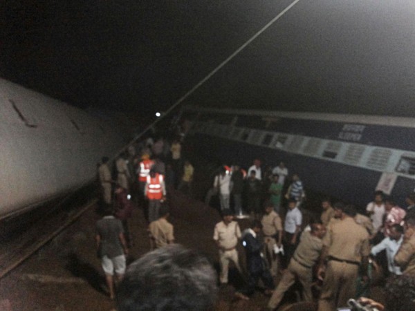 train derailed
