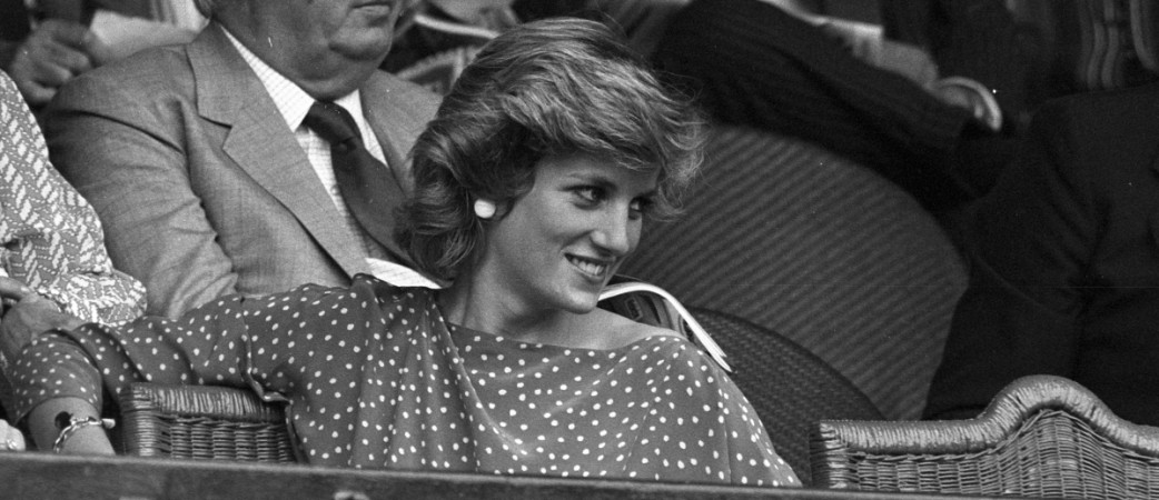 Princess Diana and Oliver Hoare began their relationship in 1992 after the death of her father. Princess Diana