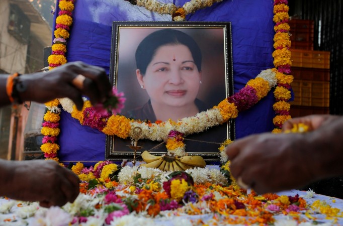 amma jayalalithaa dead apollo hospital tn chief minister india inc tributes homage dead passes away tamil nadu industry business