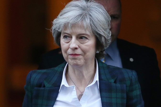 Theresa May confirms Britain will leave EU single market in Brexit speech