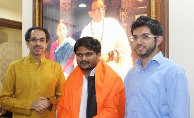 In picture: Hardik Patel, flanked by Uddhav Thackeray (left) and his son Aditya, at the Thaackerays' residence Matoshree, in Mumbai. Hardik Patel, Uddhav Thackeray and his son Aditya