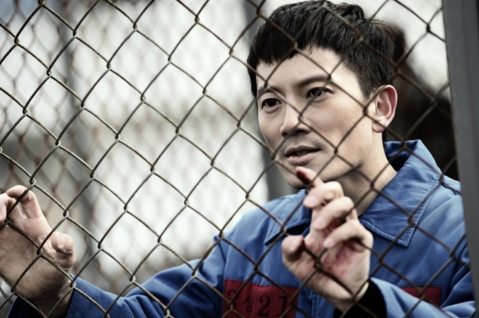 Ji Sung as Park Jung-woo in SBS crime thriller series Defendant. Defendant
