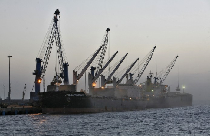 Cargo ships are loaded with wheat at the Mundra port in the western Indian state of Gujarat September 24, 2012 (representational image). india news, trade data for feb 2017, india external trade, india exports, india imports, gold imports by india, trade deficit, india external trade, note ban