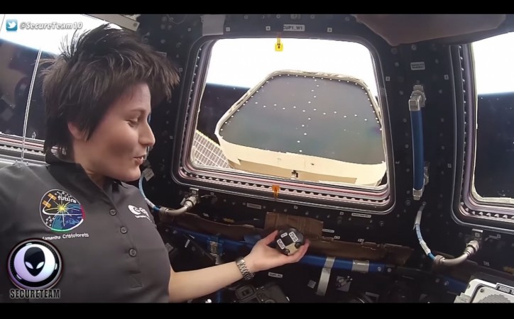 Here's another revelation by this UFO hunter talking about and revealing about two unknown objects which were captured unknowingly in this video footage shot by a female astronaut from the ISS. ufo, ISS, ESA, nasa, alien, cover up,