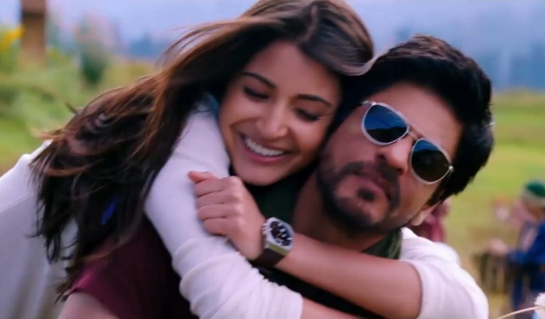 Shah Rukh Khan and Anushka Sharma in Jab Tak Hai Jaan Shah Rukh Khan and Anushka Sharma
