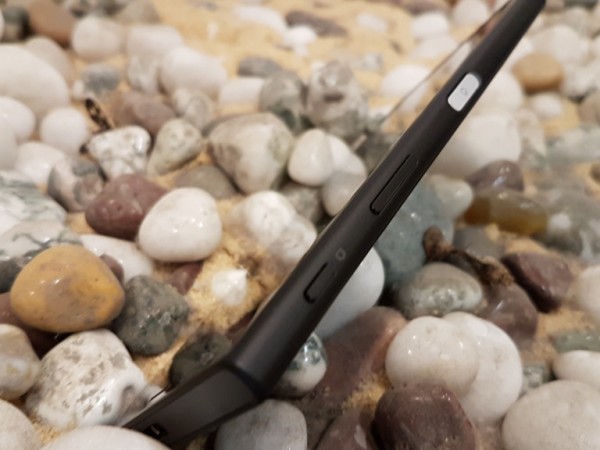 Sony Xperia XZs Review Sony Xperia XZs Review