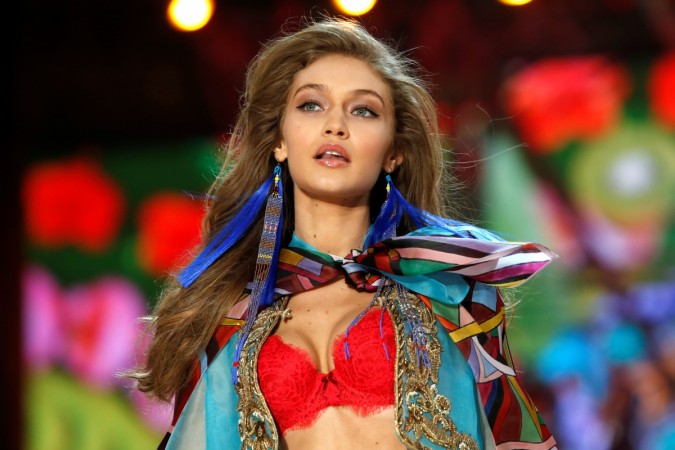 Gigi Hadid Goes Braless Claps Back At Haters By Flaunting