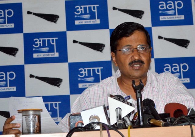 Delhi Chief Minister Arvind Kejriwal arvind kejriwal, kumar vishvas, aam aadmi party