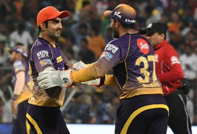 File photo of former KKR captain Gautam Gambhir (L). Gautam Gambhir, Robin Uthappa, KKR, Delhi Daredevils, IPL 2017