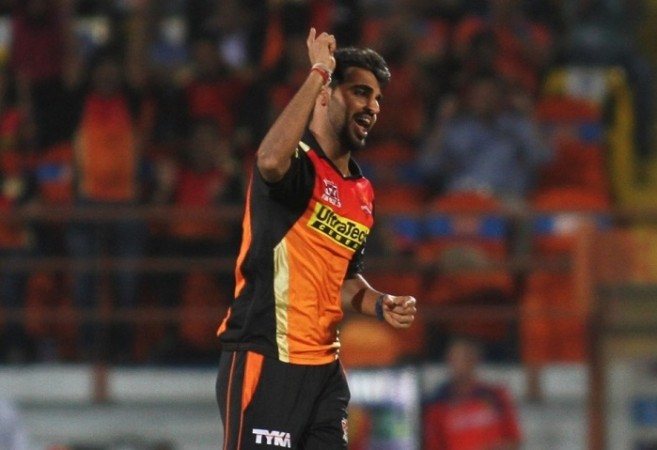 Sunrisers Hyderabad will bank on Bhuvneshwar Kumar to get the job done in IPL 2018. Bhuvneshwar Kumar, Sunrisers Hyderabad, Kings XI Punjab, purple cap, IPL 2017