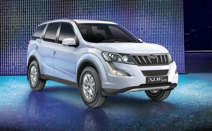 Current Mahindra XUV500 on sale in India Mahindra XUV500