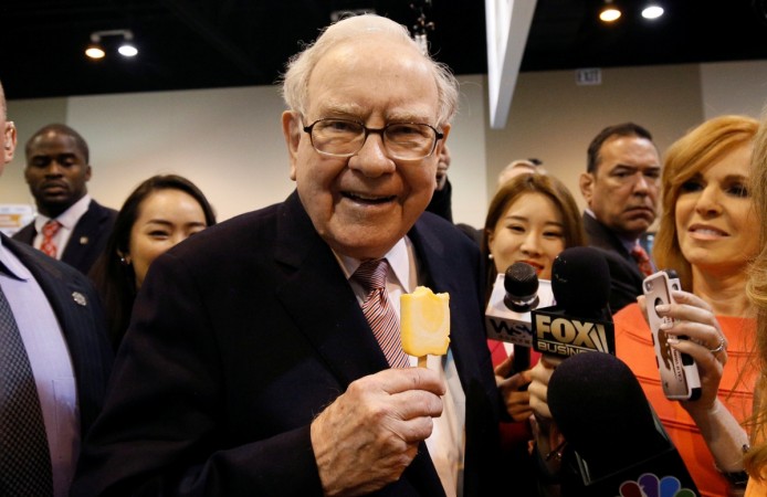 Warren Buffett loses $3.7 billion in one week Warren Buffett loses $3.7 billion in one week