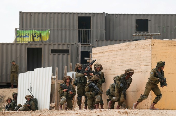 In picture: Israeli soldiers from the Nahal Infantry Brigade take part in an urban warfare drill at an army base near Arad, southern Israel February 8, 2017. Israel Army