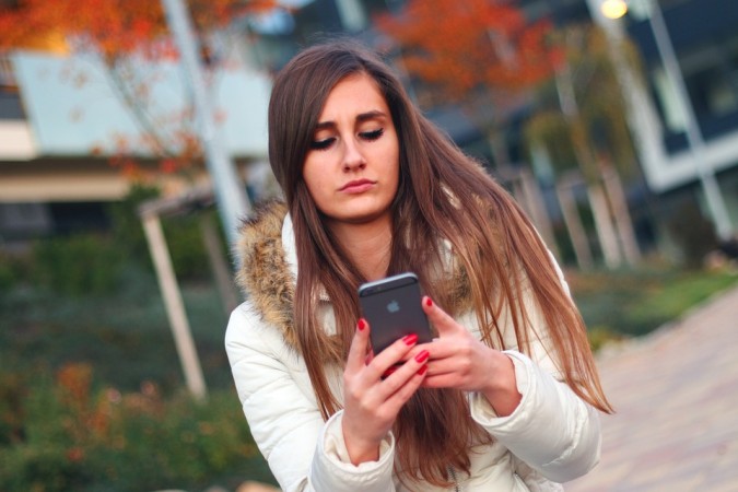 Smartphone thumb, arthritis, thumb, health,
