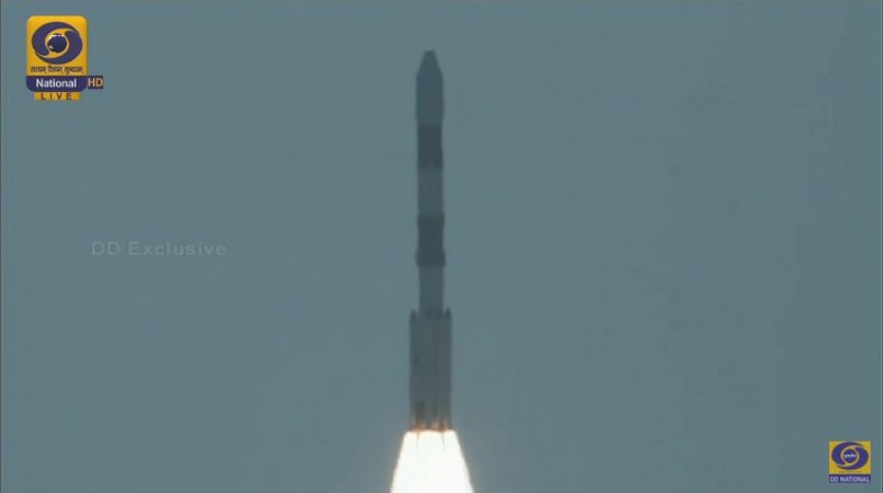 PSLV C38 launched! PSLV C38